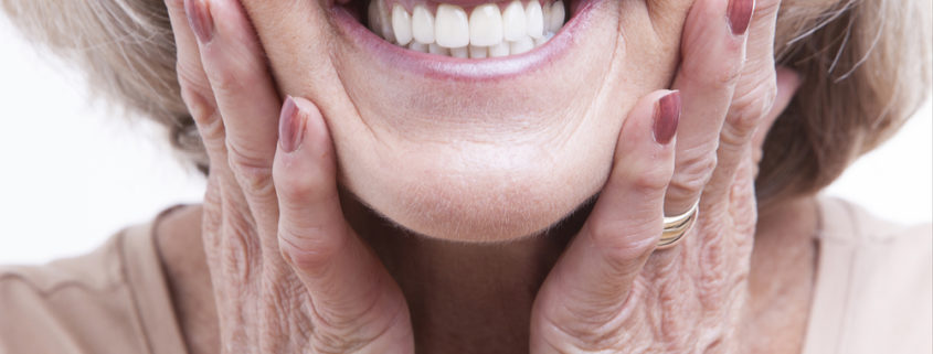 What are the Pros & Cons of Dentures in Anchorage?